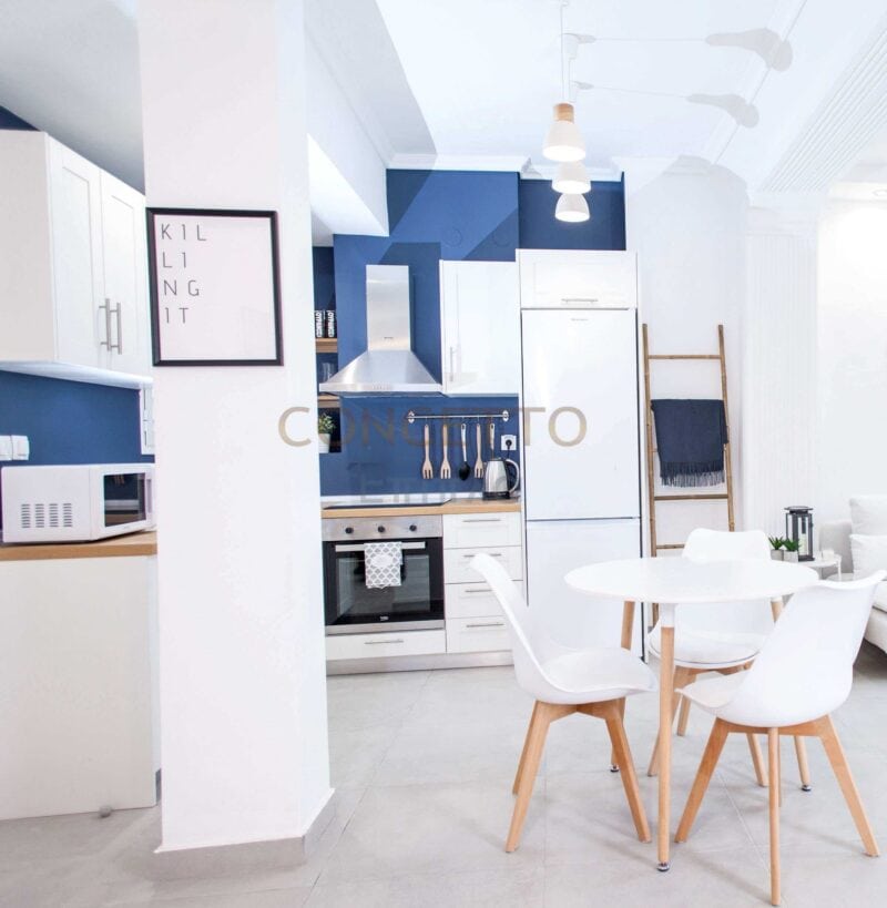 KOYZINA WΗΙΤΕ - Image 3