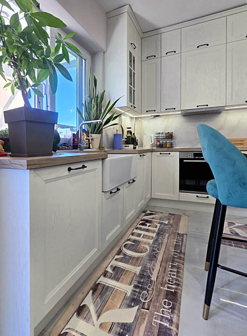 ΚΟΥΖΙΝΑ ΣΤΗ ΣΤΑΥΡΟΥΠΟΛΗ - Image 6