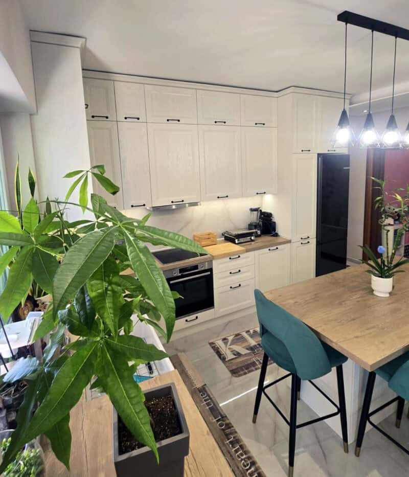 ΚΟΥΖΙΝΑ ΣΤΗ ΣΤΑΥΡΟΥΠΟΛΗ - Image 7