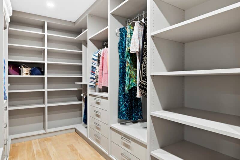 ΒΕΣΤΙΑΡΙΟ - Image 4