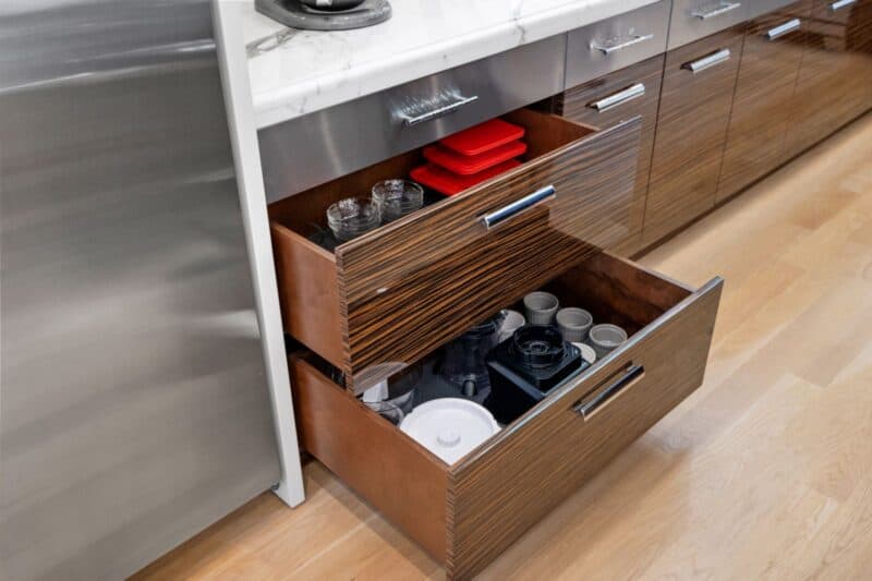 ΚΟΥΖΙΝΑ ΣΤΗ ΒΟΣΤΩΝΗ - Image 7